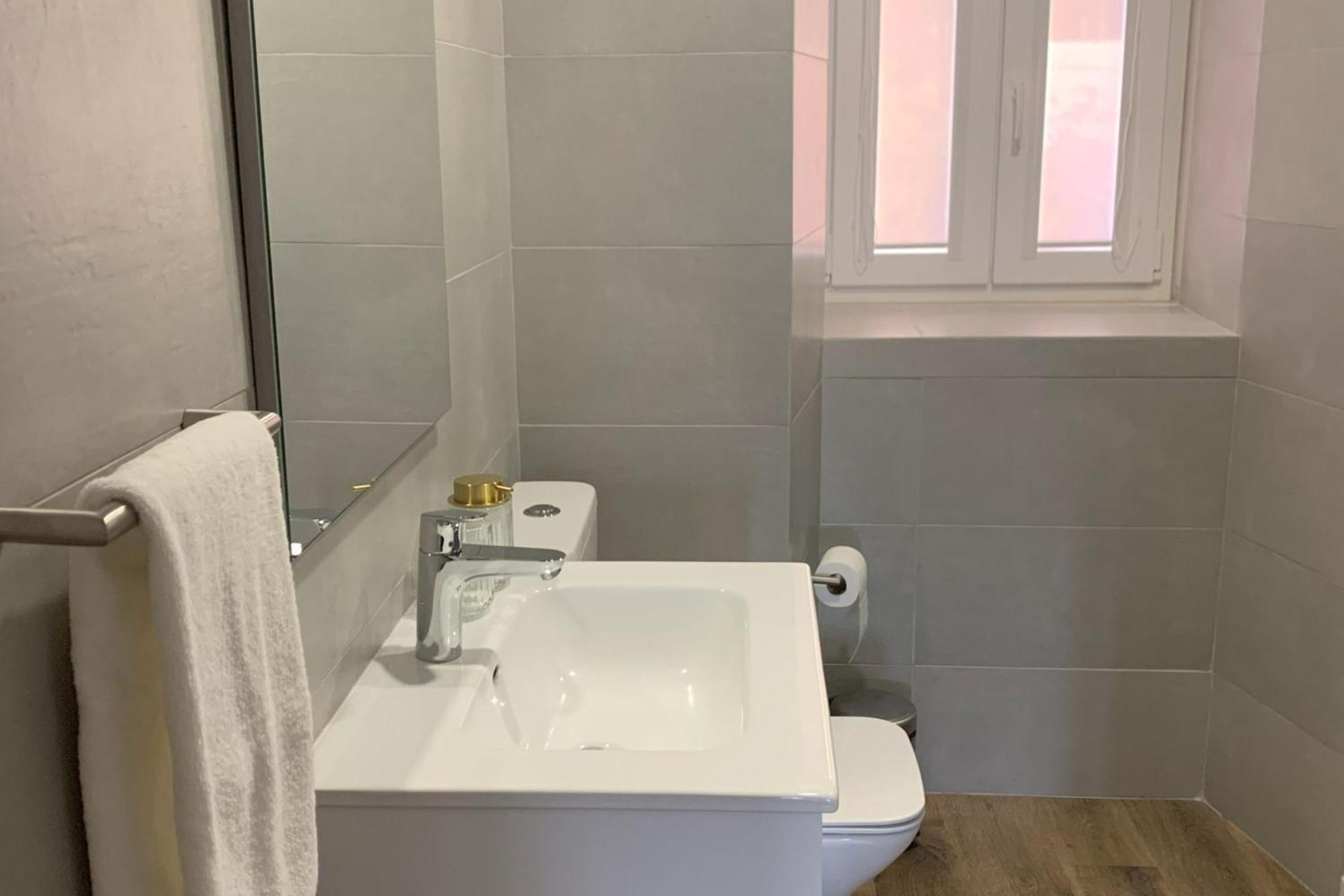 3bdr In Graca By Lovelystay Apartment